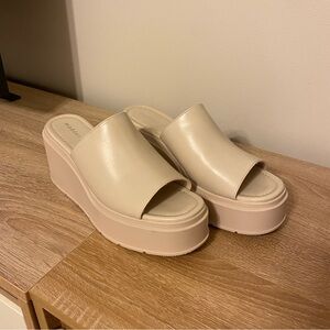 Madden Girl Women's Windy Wedge Sandal, Light Taupe, 8.5